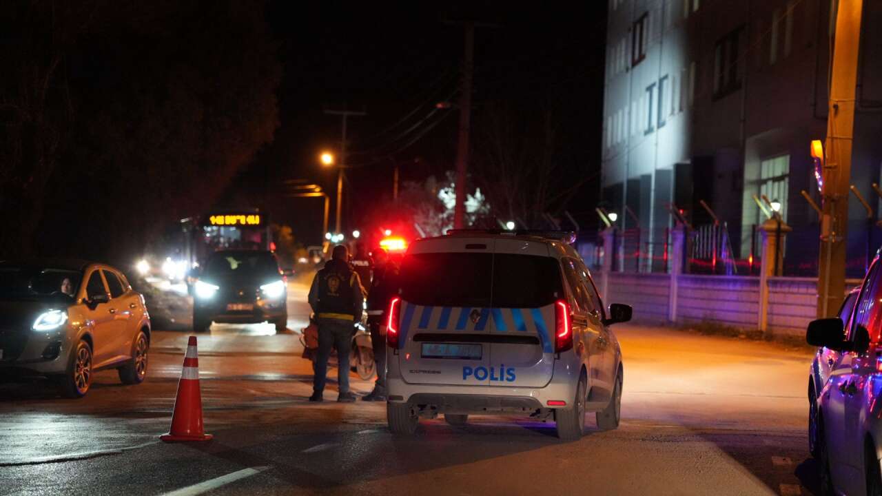 Menteşe’de Yılbaşı Öncesi Asayiş ve Trafik Denetimleri Artırıldı 2